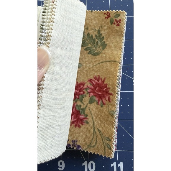 NATURAL GARDEN By Holly Taylor Charm Pack MODA Fabrics 32 - 5" Squares - Picture 11 of 16